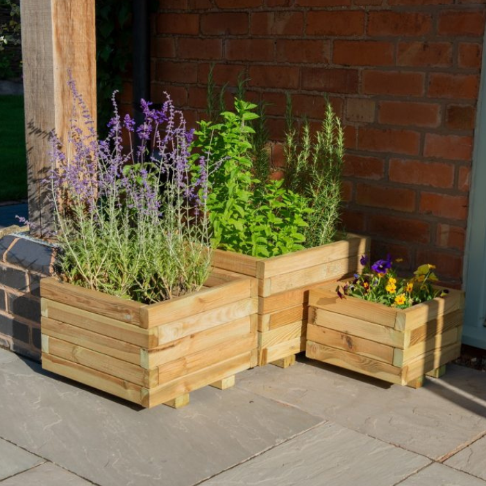 Hartwood Set of Three Square Planters | Sheds.co.uk