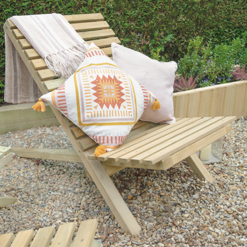 Hartwood Wooden Slatted Beach Chair | Sheds.co.uk