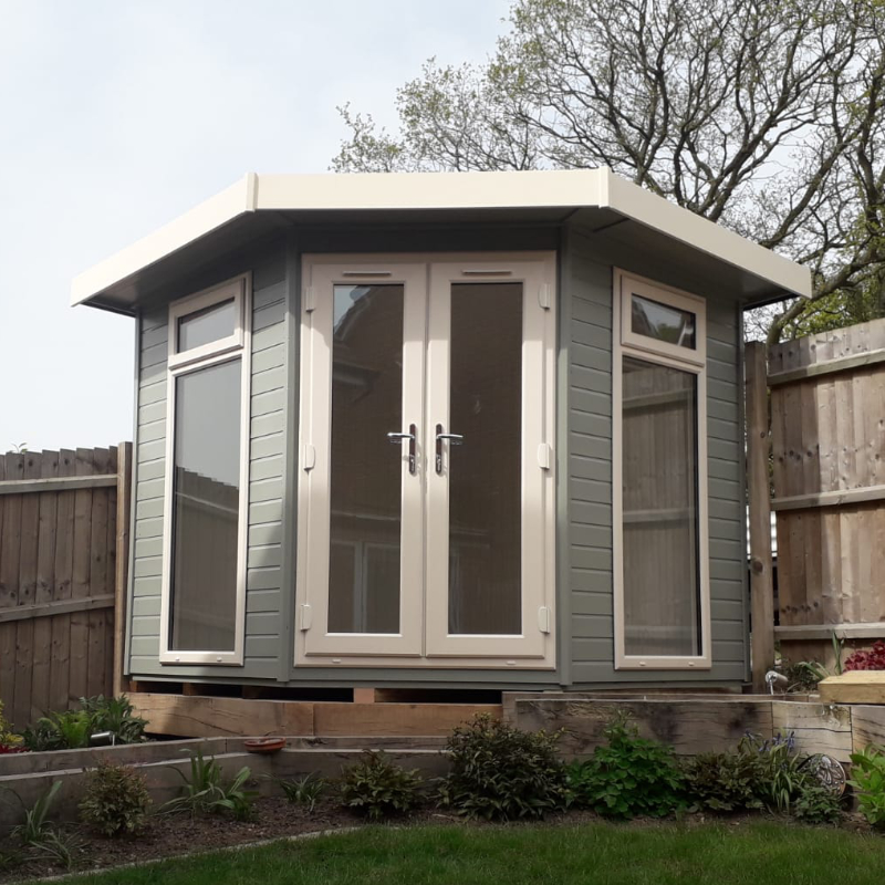 Bards 8’ x 8’ Oswald Bespoke Insulated Garden Room - Painted