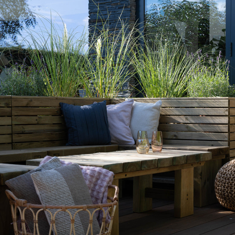 Hartwood 160cm Linear Corner Planter | Sheds.co.uk
