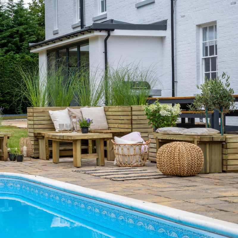 Hartwood 160cm Linear Corner Planter | Sheds.co.uk