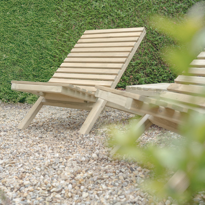 Hartwood Wooden Slatted Beach Chair | Sheds.co.uk