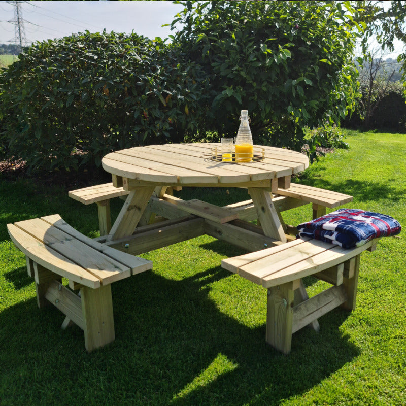 Moorvalley 8 Seater Round Picnic Table | Sheds.co.uk