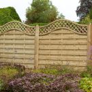 Hartwood 6' x 6' Horizontal Weave Fence Panel With Wavy Trellis