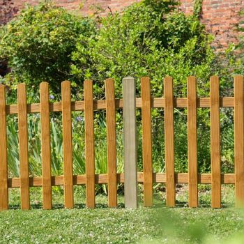 Hartwood 3' x 6' Picket Fence Panel